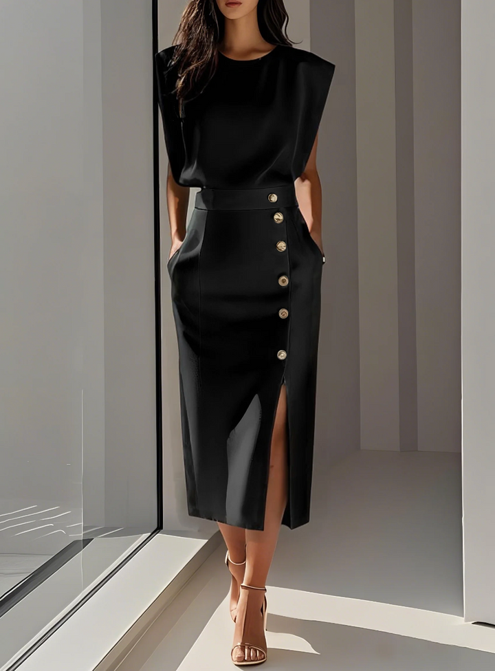 Chloé | Robe Midi Ajustée Avec Boutons Dorés